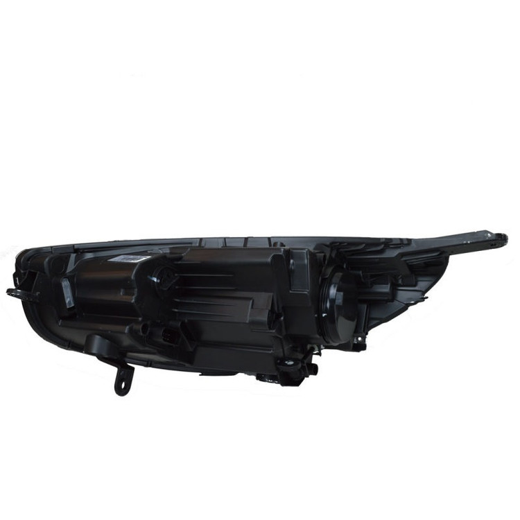 نمای پشت چراغ جلو اریزو 5